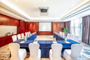 内江滨江假日酒店商务区和/或会议室
