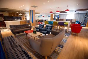 Uma área de estar em Holiday Inn - Aktau - Seaside by IHG