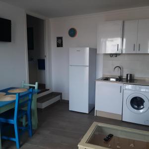 Η κουζίνα ή μικρή κουζίνα στο Apartamento La Maresía 2