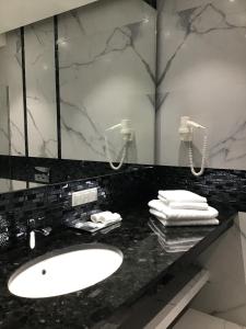 BoremelʼBOREMEL HILLS的相册照片