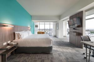 Postel nebo postele na pokoji v ubytování Holiday Inn - Lima Airport by IHG