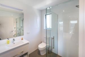 Ein Badezimmer in der Unterkunft Taylors Motel