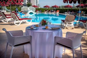 Bassein majutusasutuses Hotel Le Tegnue või selle lähedal