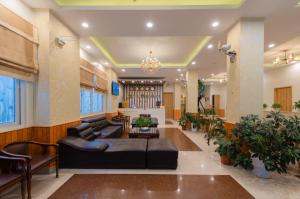 Khu vực ghế ngồi tại Duy Vinh Hotel Dalat