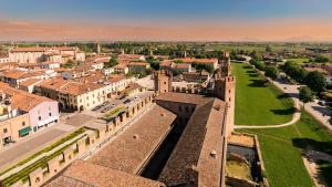 an aerial view of a town with a castle at The Comfort Apartment in Montagnana