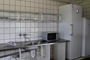 Kuhinja oz. manjša kuhinja v nastanitvi Danhostel Aalborg