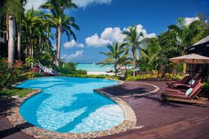 The swimming pool at or close to COCOS Hotel Antigua - All Inclusive - Adults Only