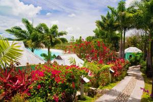 Garður fyrir utan COCOS Hotel Antigua - All Inclusive - Adults Only