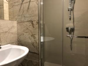 Koupelna v ubytování Boutique Apartments Liberec + 10 fotografií