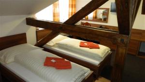 Posteľ alebo postele v izbe v ubytovaní Hotel Maria