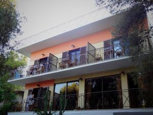 Gallery image of The Delfini Hotel in Agia Marina Aegina