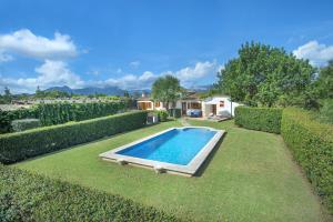 Bazén v ubytovaní Owl Booking Villa Tarongers - Stay For Couples alebo v jeho blízkosti