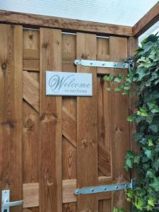 Afbeelding uit fotogalerij van Bospareltjes Luxe chalets Alleen voor recreatie in Oisterwijk