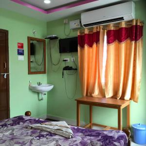 Koupelna v ubytování Jayaram Residency Srikalahasti