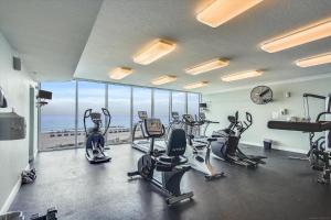Fitness center at/o fitness facilities sa San Carlos Unit 902