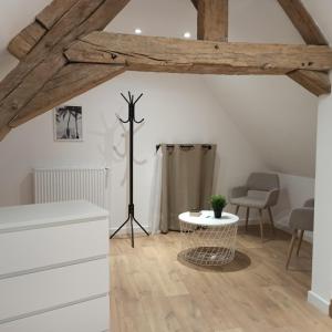 Imagen de la galería de A 4 min du Zoo de Beauval La Maison à Partager Ch4 2ème étage, en Saint-Aignan