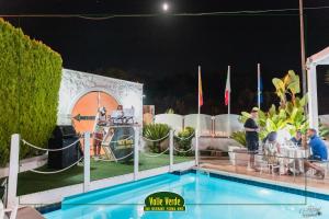 The swimming pool at or close to Hotel Valle Verde