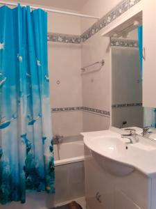 Ванная комната в Vacanzemoena - Casa al Parco, tipologia 2