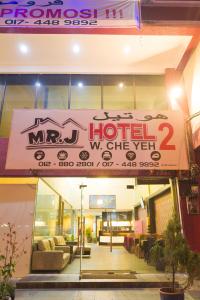 Gallery image of MK Homestay Wakaf Che Yeh with bathtub - Max 14 Pax in Kota Bharu
