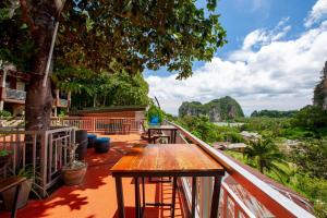 Balkón nebo terasa v ubytování Railay Hilltop + 37 fotografií