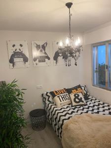 A bed or beds in a room at Enjoy Ávila -LA CATEDRAL