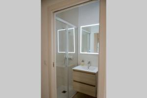 A bathroom at Selecta Apart ideal y facil parking en la calle