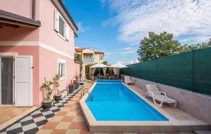 Fotografia z galérie ubytovania Three-Bedroom Villa Marija with Private Pool in Gedici v destinácii Gedići