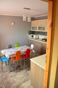 Kuchnia lub aneks kuchenny w obiekcie Pokoje gościnne u Grażki