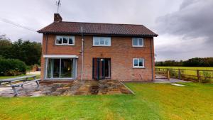 Woodlands Cottage