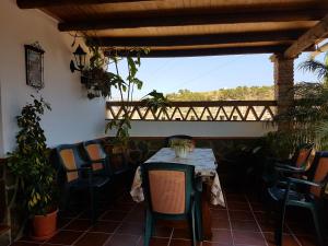 Posedenie v ubytovaní Cortijo Porroncico