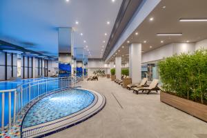 Bazén v ubytování BN Hotel Thermal & Wellness nebo v jeho okolí