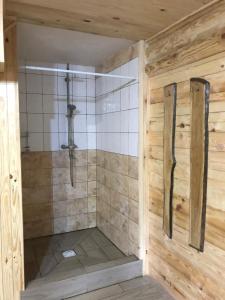 ห้องน้ำของ Alpin Eco Chalet & Wellness