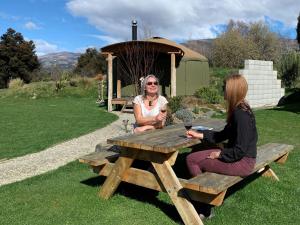 A family staying at Oasis Yurt Lodge