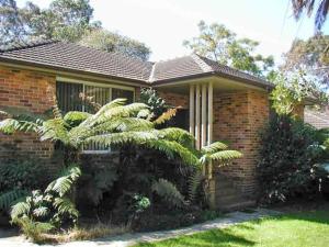 Gallery image of Accommodation Sydney Frenchs Forest 3 bedroom House with Large Outdoor Entertainment Area and Onsite Parking in Frenchs Forest