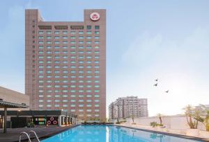 Bazén v ubytování The Howard Plaza Hotel Kaohsiung nebo v jeho okolí