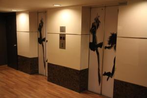 Foto dalla galleria di Strand Hotel a Singapore