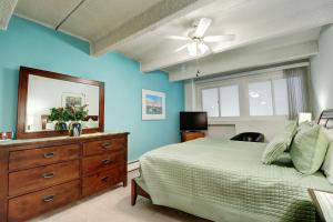 Gallery image of WH301 Wheeler House condo in Copper Mountain