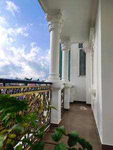Балкон або тераса в New Hampton Suits-Tam Xuan Centre Hotel