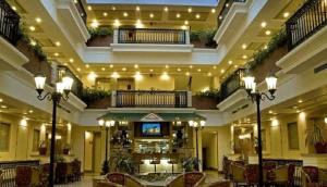 Restaurace v ubytování Savoy Suites Noida