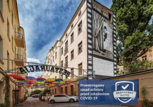 Certifikát, ocenenie alebo iný dokument vystavený v ubytovaní Cinema Rooms - Piotrkowska