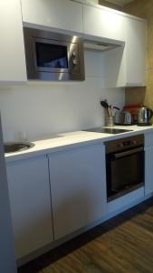 Una cocina o zona de cocina en Apartments 41 Hastings