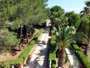 A garden outside Agriturismo Villantica
