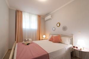 Posteľ alebo postele v izbe v ubytovaní Corfu Sea View Villa - Cleo