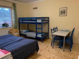 A bed or beds in a room at Cozy Studio with access to garden/terrace; peaceful area 2.2 km from the town