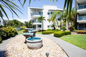 Gallery image of By The Sea Shore With Pool in Airlie Beach