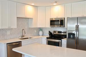 8 D, One Bedroom Condo