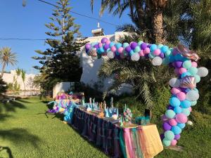 Hotel Djerba Orient外面的花园
