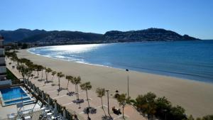 Gambar di galeri bagi Hotel Marian Platja di Roses