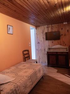 Postel nebo postele na pokoji v ubytování Hotel Beau Rivage
