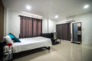 Φωτογραφία από το άλμπουμ του G Place σε Sai Yok